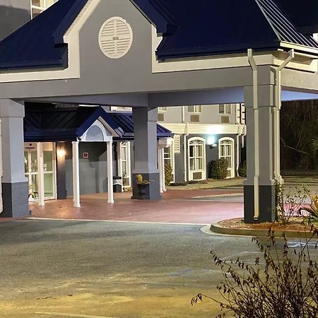 Baymont By Wyndham Sumter Hotell Eksteriør bilde